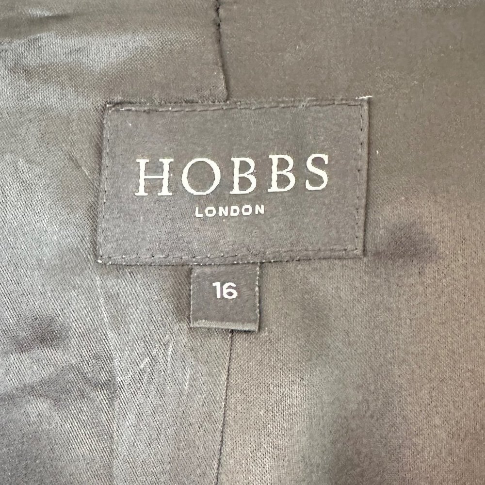 Hobbs London Black Wool Cropped Ivory Contrast Trim Blazer Jacket - Picture 3 of 11